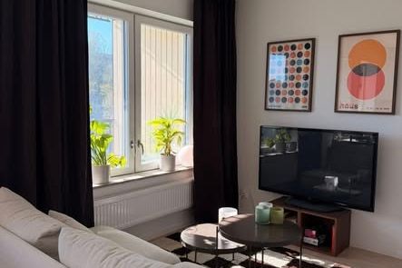 Ny 1:a i Bergsjön m balkong – allt ingår