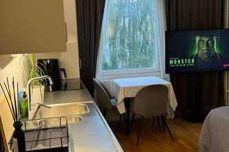 Möblerad 1:a vid Tvärbanan, Lidingö