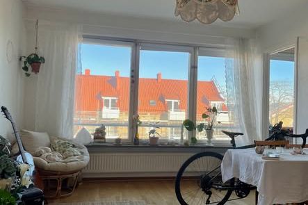 Mysig 1:a på Solbacken nära havet