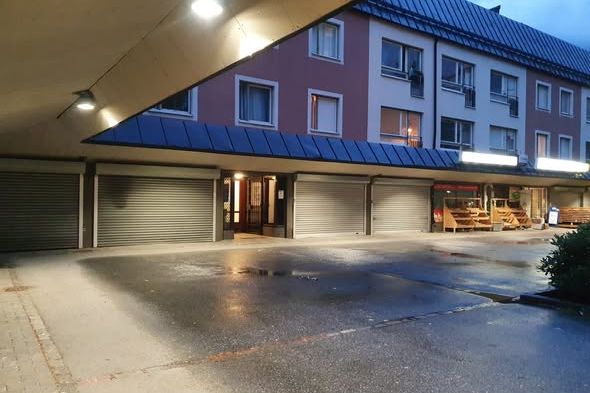 Rum i lugna Häggvik nära pendeln