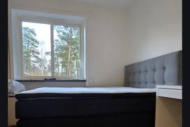 1 rok i Tullinge – 6000 kr