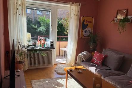 Möblerad 2,5a med balkong centralt