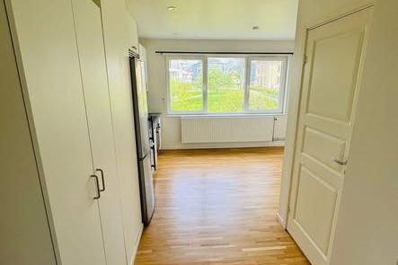 Central 1 rok med HTH-kök – Örebro