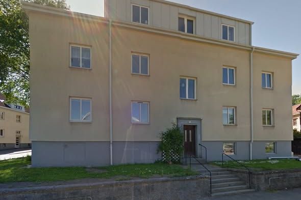 Rymlig 2 rok med balkong i Centrum