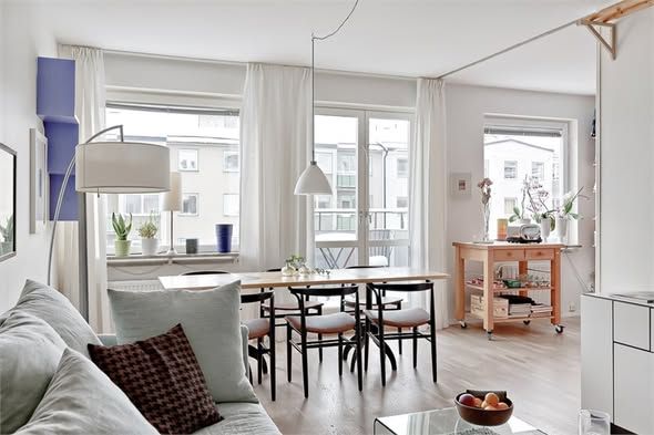 3 rok med solig balkong på Östermalm