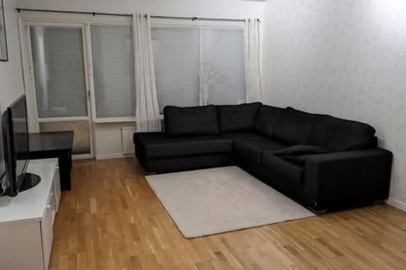 Möblerad 3a i Edsberg med parkering