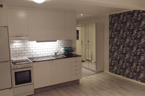 Nyproducerad 1:a i Tyresö med uteplats – Tyresö