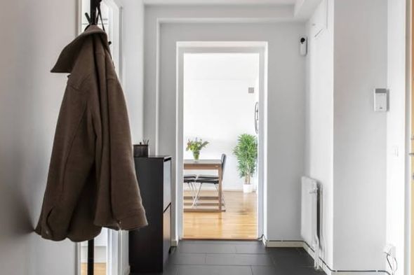 Ljus 2:a i Bromma, 60 kvm – 7 900 kr