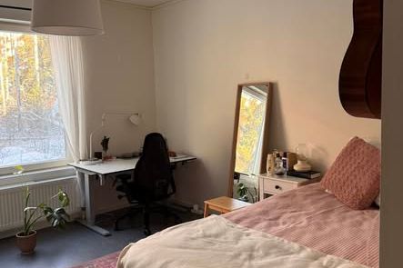 Hyr studentetta i Huddinge i sommar