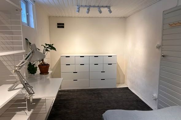 Mysig källarlägenhet i Enskede