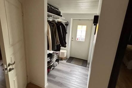 Trivsamt 3:a med uteplats i Norra Bro