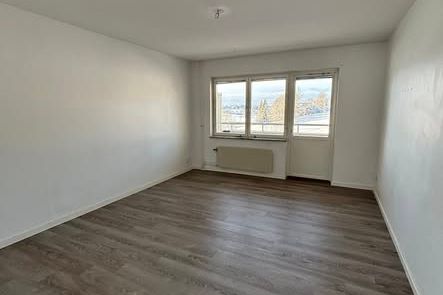 Tvåa i Allsta uthyres 1 feb – 57 kvm