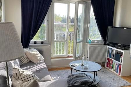 Möblerad 1,5:a i Kåbo, nära centrum