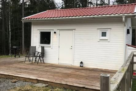 Litet hus 42 kvm vid Magelungen, Länna