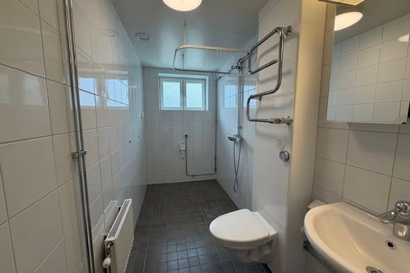 Ljus 3 rok med balkong & extra WC