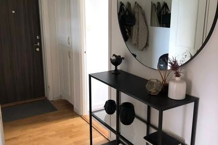 Möblerad 2:a med parkering i Gideonsberg