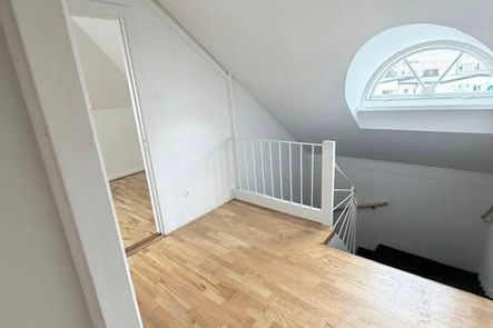 Vindsvåning 3 rok i centrala Örebro
