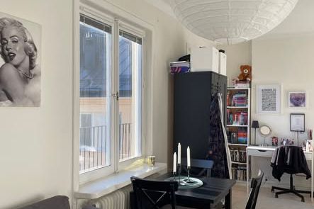 Möblerad 1ROK med balkong på Södermalm
