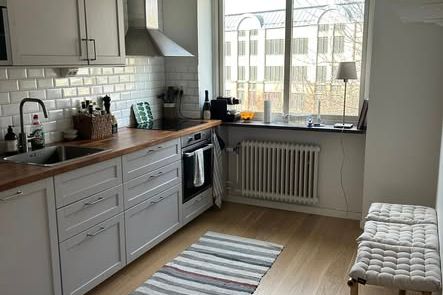 Möblerad 2:a i centrala Lund med balkong