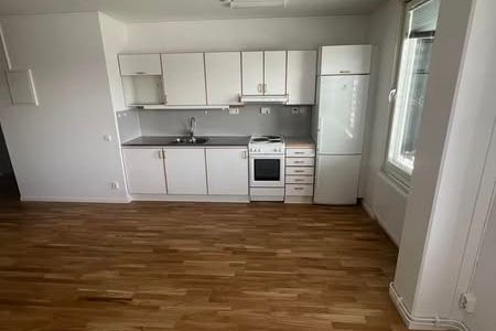 Enrumslägenhet i Kallhäll uthyres