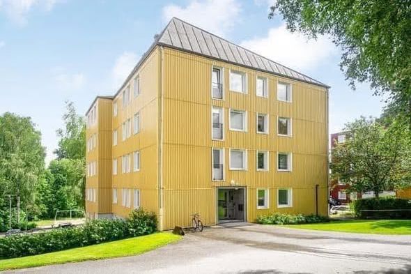 Fin 2:a i Sjöbo nära torget