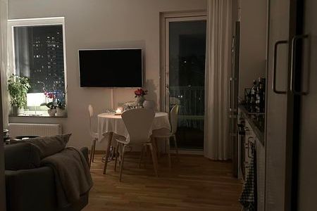 Ny 1:a i Tyresö med balkong & toppläge