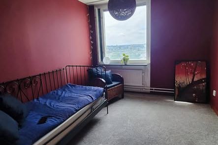 Möblerat rum i Årsta nära city