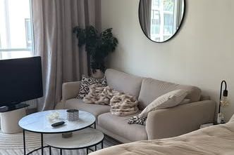 Möblerad studentetta i Årstadal