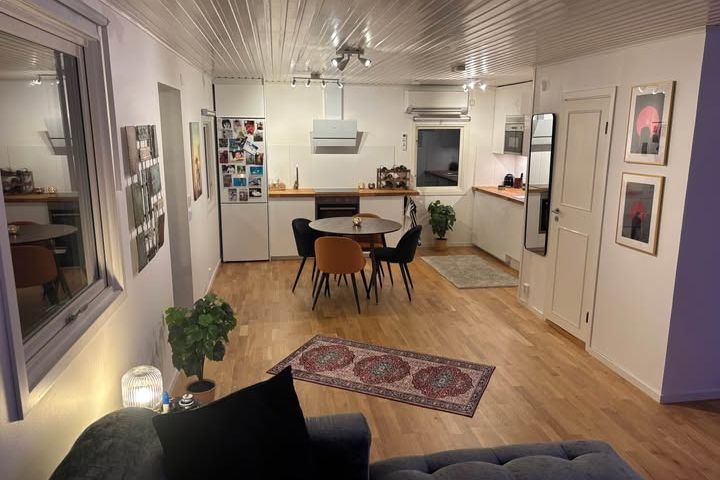 Havsnära hus uthyres i Svinninge