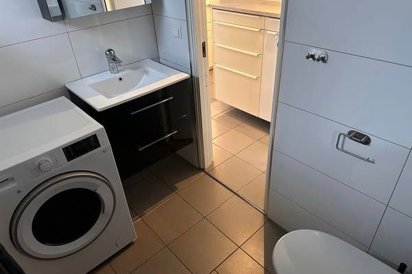 Prisvärd minilägenhet i Häggvik
