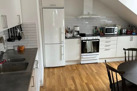 Möblerad 2,5:a i Brämaregården, inkl. el
