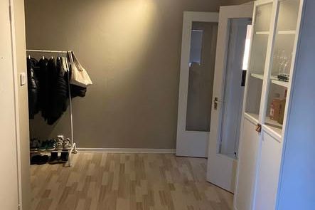 Ljus 3:a med balkong i Västerhaninge