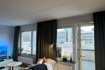 Rymlig 1:a med sovalkov i Kallebäck