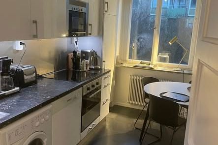 Möblerad 1:a nära stan & universitet