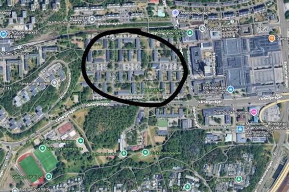 Rymlig 2:a med balkong i Skärholmen