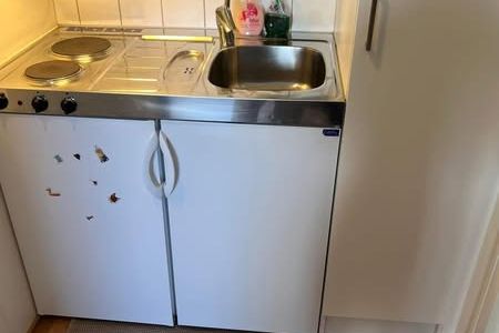 Möblerad etta i Käppala, nära city, 6500kr