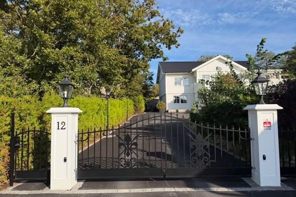 Möblerad 2:a i Billdal med parkering