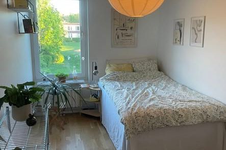 Möblerat rum nära campus i Ryd