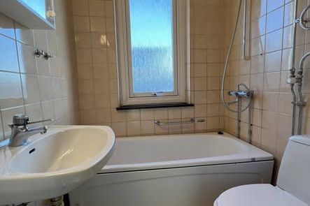 1:a i Göteborg, Hisingen – spårvagn