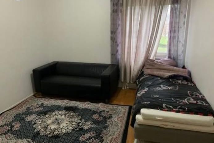 Möblerad 2:a nära Mobilia i Malmö