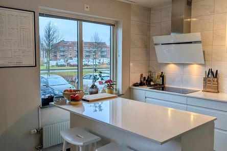Central 3a med uteplats & p-plats