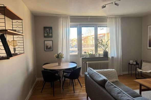 Delvis möblerad 2:a på Norrstrand