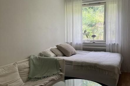 Möblerad 1:a på Gärdet, Stockholm