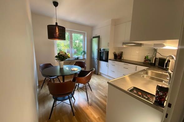 Totalrenoverad 1,5a nära centrum