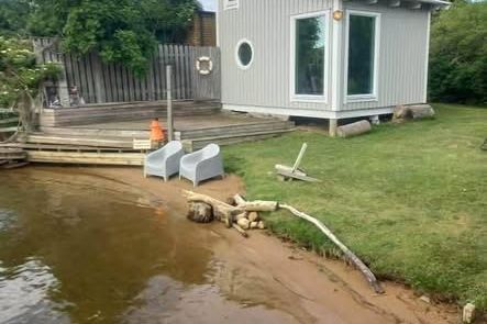 Strandstuga på södra Hästö ledig nu