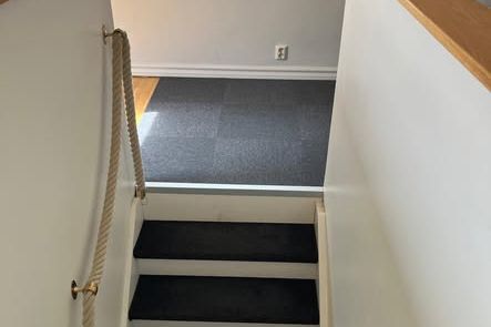 Central vindslägenhet 1 rok i Halmstad