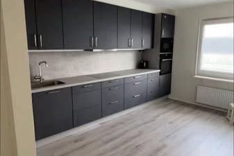 Ljus 1,5:a med garage i Högaholm