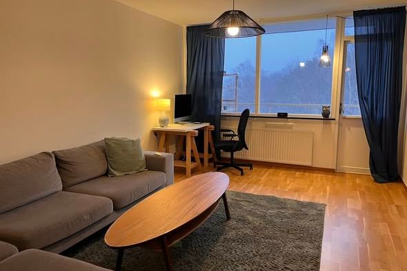 Ljus 2:a i Partille med balkong