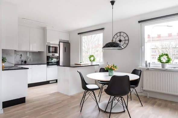 Ljus och rymlig 2,5a på Torpa uthyres