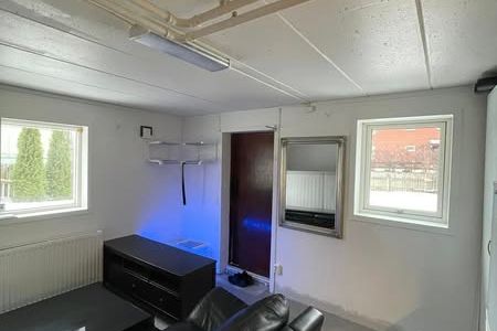 Mysig lägenhet med egen ingång i Segeltorp